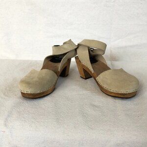 Funkis Suede Ankle Strap Clogs